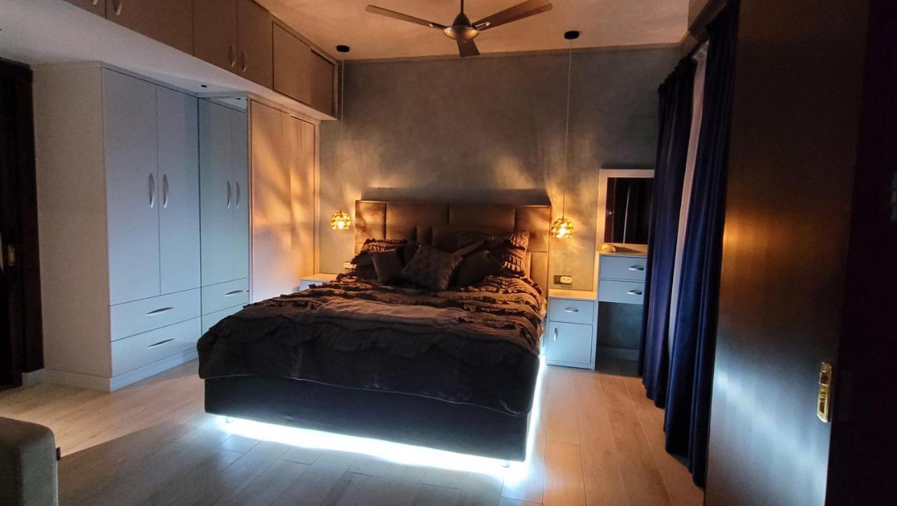 Ultralux 75 Apartment Tashkent Bagian luar foto