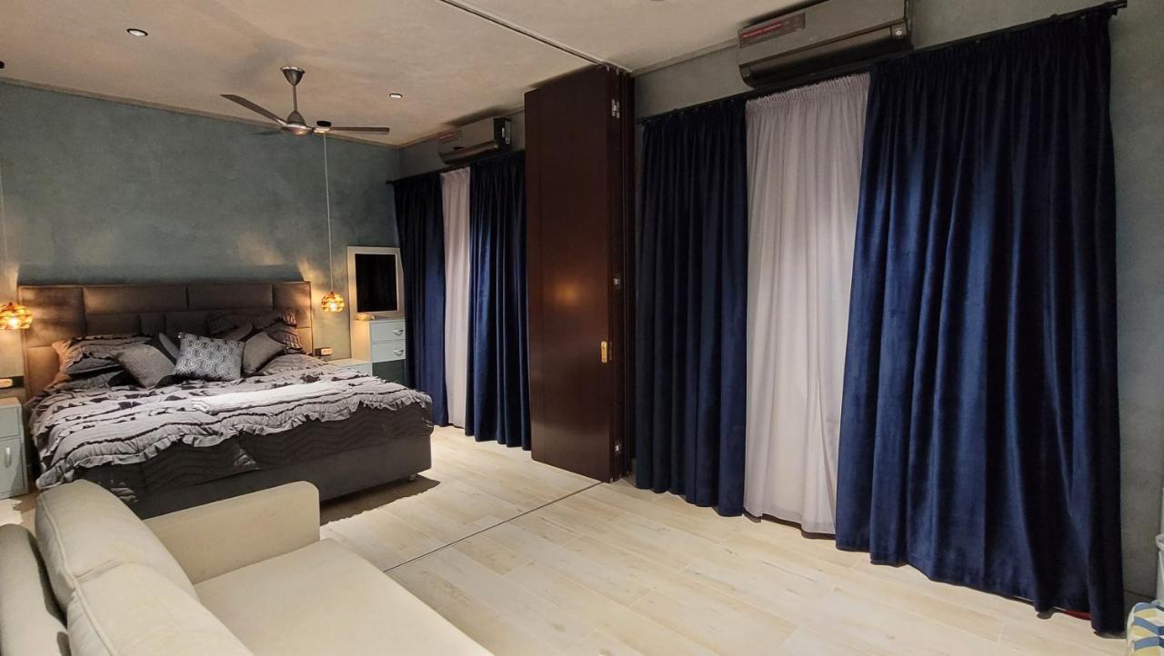 Ultralux 75 Apartment Tashkent Bagian luar foto